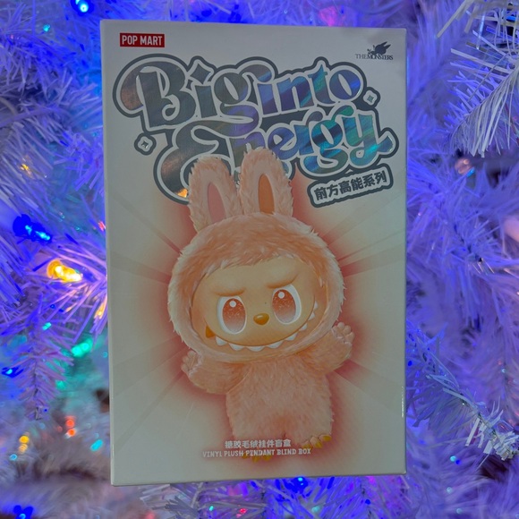 THE MONSTERS Big Into Energy Series Labubu - Happiness NIB - Picture 2 of 12